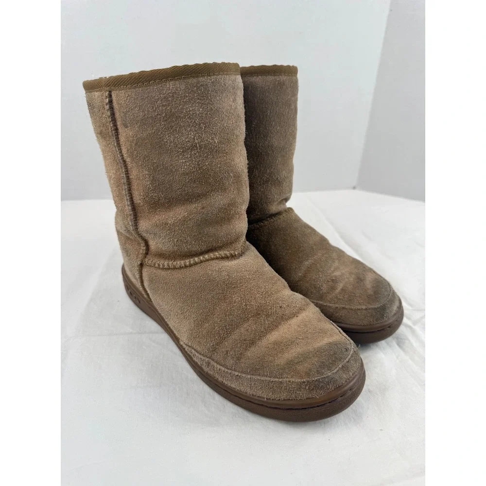UGG Australia Classic Short‎ Boots Chestnut Suede Shearling Lined M5 L6 Brown